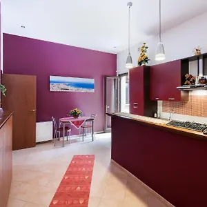 https://bb-tra-i-due-mari.sicilyhotelsitaly.net